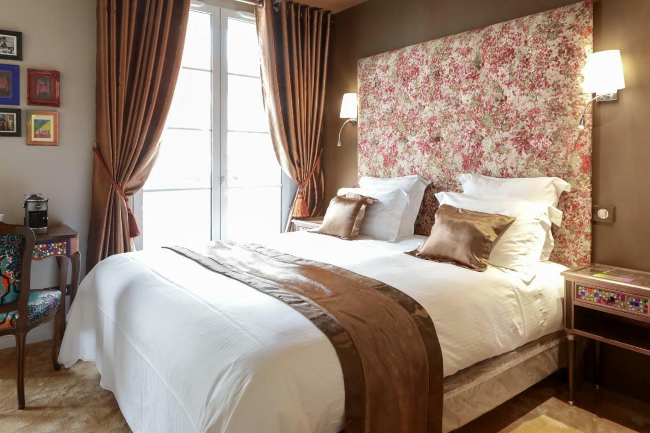 Brit Hotel Privilege Lisieux - La Villa Des Arts ภายนอก รูปภาพ