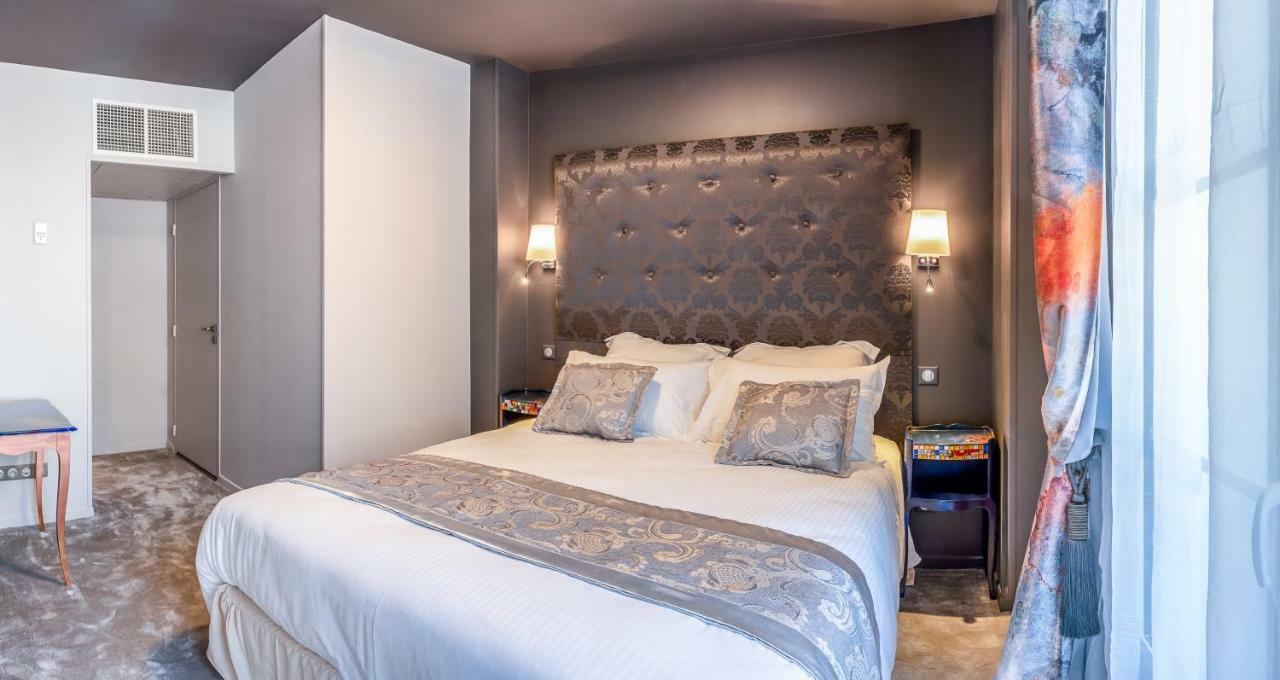 Brit Hotel Privilege Lisieux - La Villa Des Arts ภายนอก รูปภาพ