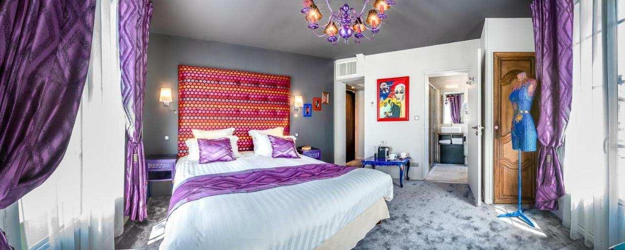 Brit Hotel Privilege Lisieux - La Villa Des Arts ภายนอก รูปภาพ