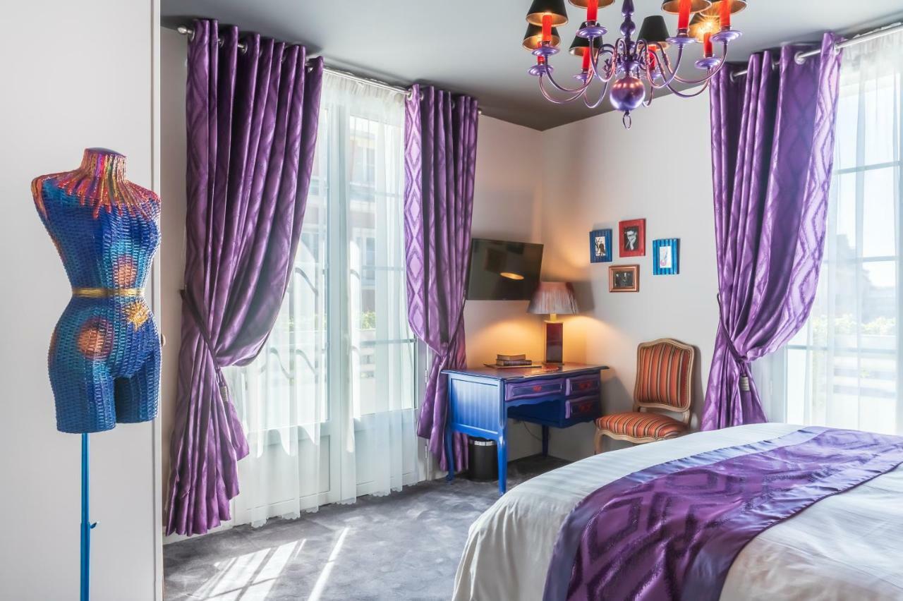 Brit Hotel Privilege Lisieux - La Villa Des Arts ภายนอก รูปภาพ